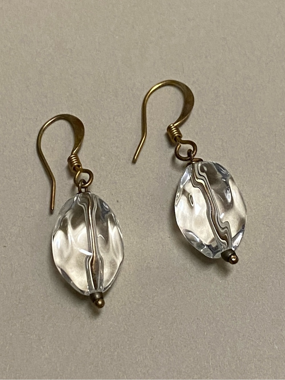 Small Clear Quarts Gemstone Dangle Earrings